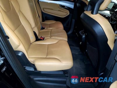 Zdjęcie 11 z 14 samochodu: 2017 VOLVO XC90 T6 VIN:YV4A22PK6H1116114 - miniatura