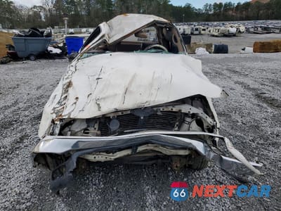 Piąte zdjęcie samochodu w środku: 2003 TOYOTA TACOMA BASE VIN:5TEVL52N63Z216877 - miniatura