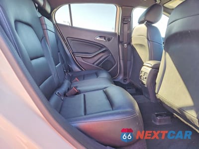 Zdjęcie 11 z 15 samochodu: 2019 MERCEDES-BENZ GLA 250 VIN:WDCTG4EB0KU005280 - miniatura