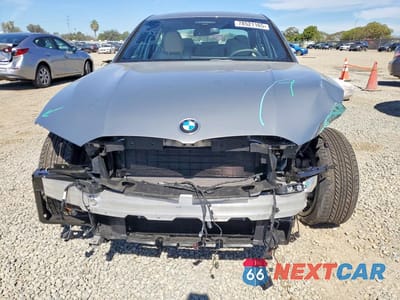 Piąte zdjęcie samochodu w środku: 2025 BMW 330I VIN:3MW69CW09S8F09910 - miniatura