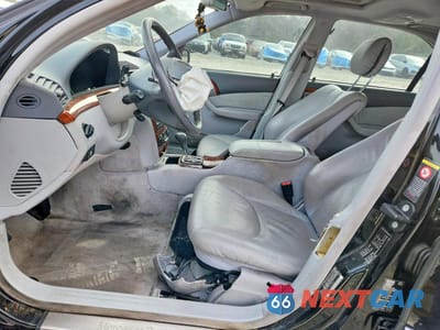 Zdjęcie 7 z 13 samochodu: 2001 MERCEDES-BENZ S 430 VIN:WDBNG70J41A143661 - miniatura