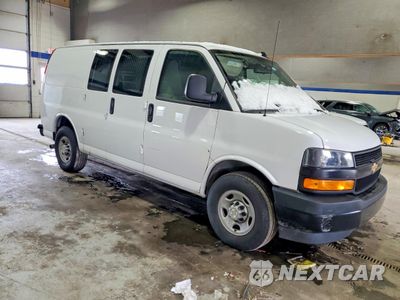 Czwarte zdjęcie samochodu z boku: 2023 CHEVROLET EXPRES VIN:1GCWGAFP7P1252185 - miniatura