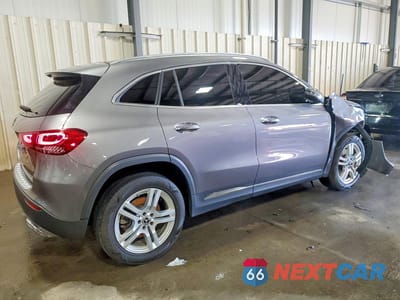 Trzecie zdjęcie samochodu z tyłu: 2023 MERCEDES-BENZ GLA 250 VIN:W1N4N4GB4PJ521351 - miniatura