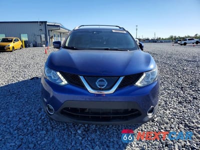 Piąte zdjęcie samochodu w środku: 2019 NISSAN ROGUE SPORT SV VIN:JN1BJ1CPXKW230748 - miniatura