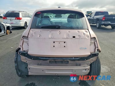 Zdjęcie 6 z 13 samochodu: 2024 FIAT 500 E LA PRIMA VIN:ZFAFFAC42RX208048 - miniatura