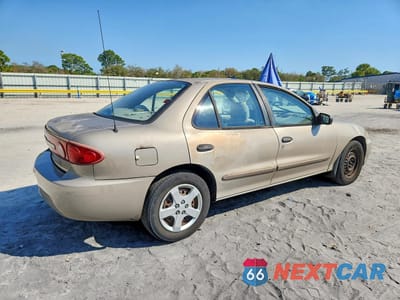 Trzecie zdjęcie samochodu z tyłu: 2003 CHEVROLET CAVALIER LS VIN:1G1JF52FX37311618 - miniatura