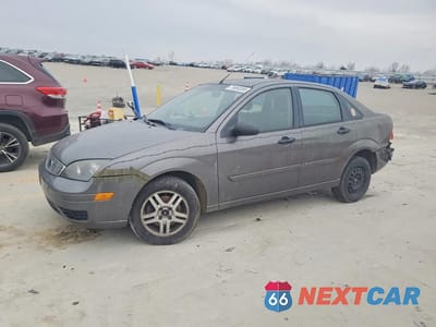 2007 FORD FOCUS 1FAFP34N37W101060 - główne zdjęcie licytacji z USA - miniatura