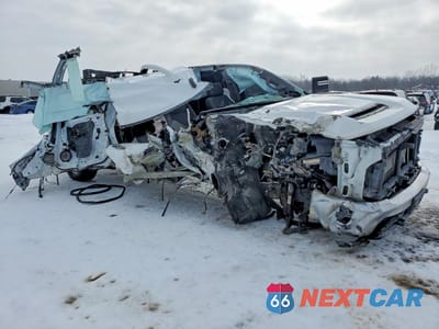 Czwarte zdjęcie samochodu z boku: 2024 CHEVROLET SILVERADO K2500 HEAVY DUTY VIN:1GC4YLEYXRF145194 - miniatura