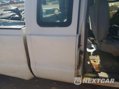 Zdjęcie 10 z 12 samochodu: 2000 FORD F250 SUPER DUTY VIN:1FTNX20L2YEB45952 - miniatura