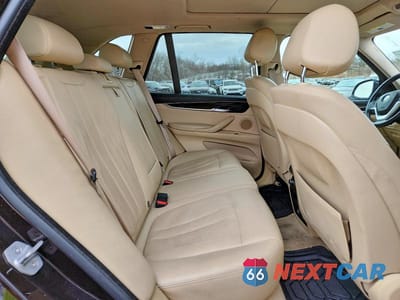 Zdjęcie 11 z 12 samochodu: 2015 BMW X5 XDRIVE35I VIN:5UXKR0C51F0P08223 - miniatura