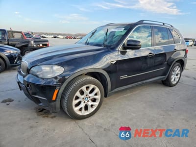 2013 BMW X5 XDRIVE35I 5UXZV4C57D0B22918 - główne zdjęcie licytacji z USA - miniatura