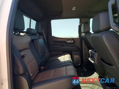 Zdjęcie 10 z 11 samochodu: 2024 CHEVROLET SILVERADO K1500 HIGH COUNTRY VIN:1GCUDJEL1RZ273049 - miniatura