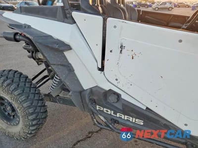 Zdjęcie 9 z 11 samochodu: 2015 POLARIS RZR XP 100 UTILITY VEHICLE VIN:4XAVDE992FB961437 - miniatura