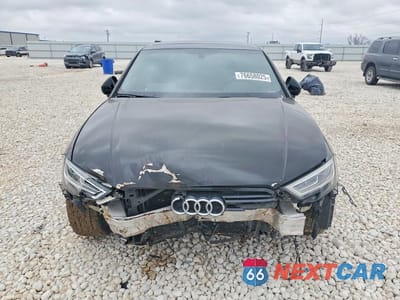 Piąte zdjęcie samochodu w środku: 2019 AUDI A3 PREMIUM PLUS VIN:WAUGUGFF1K1010103 - miniatura