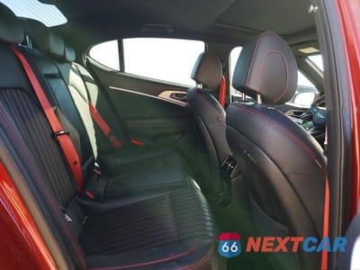 Zdjęcie 10 z 13 samochodu: 2022 GENESIS G70 3.3T STANDARD VIN:KMTG54TE0NU099967 - miniatura