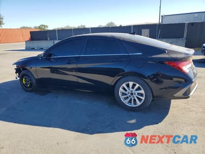 Drugie zdjęcie samochodu z przodu: 2025 HYUNDAI ELANTRA SEL VIN:KMHLS4DG4SU019938 - miniatura