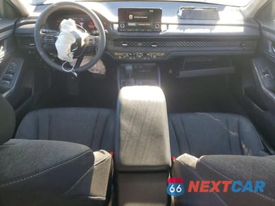 Zdjęcie 8 z 12 samochodu: 2024 HONDA ACCORD EX VIN:1HGCY1F35RA044338 - miniatura