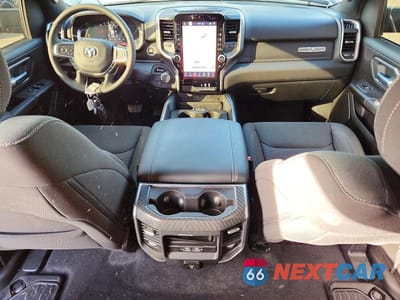 Zdjęcie 8 z 12 samochodu: 2025 RAM 1500 BIG HORN VIN:3C6RREFP9S4500518 - miniatura