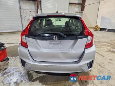 Zdjęcie 6 z 11 samochodu: 2017 HONDA FIT LX VIN:JHMGK5H59HS002561 - miniatura