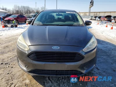 Piąte zdjęcie samochodu w środku: 2015 FORD FOCUS SE VIN:1FADP3F23FL346998 - miniatura