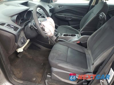 Zdjęcie 7 z 13 samochodu: 2014 FORD ESCAPE S VIN:1FMCU0F71EUB99836 - miniatura