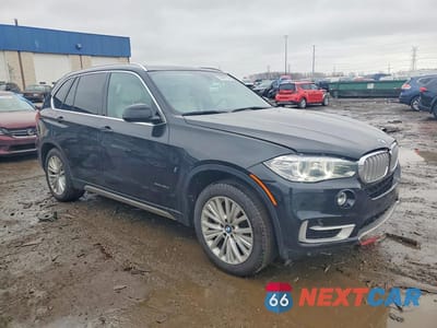 Czwarte zdjęcie samochodu z boku: 2017 BMW X5 XDR40E VIN:5UXKT0C30H0V97487 - miniatura