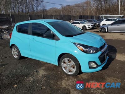 Czwarte zdjęcie samochodu z boku: 2021 CHEVROLET SPARK LS VIN:KL8CB6SA8MC742837 - miniatura