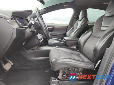 Zdjęcie 7 z 13 samochodu: 2016 TESLA MODEL X VIN:5YJXCAE25GF004840 - miniatura