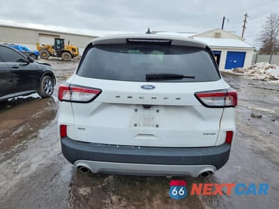 Zdjęcie 6 z 13 samochodu: 2022 FORD ESCAPE SE VIN:1FMCU9G65NUA61467 - miniatura