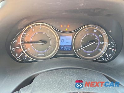 Zdjęcie 9 z 13 samochodu: 2017 INFINITI QX80 SIGNATURE EDITION VIN:JN8AZ2ND5H9830664 - miniatura