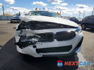 Piąte zdjęcie samochodu w środku: 2022 BMW 230I VIN:3MW23CM0XN8C46320 - miniatura