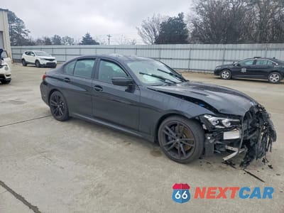 Czwarte zdjęcie samochodu z boku: 2023 BMW M340I VIN:3MW49FS02P8C85675 - miniatura