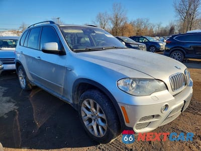 Czwarte zdjęcie samochodu z boku: 2012 BMW X5 XDRIVE35I VIN:5UXZV4C56CL765772 - miniatura