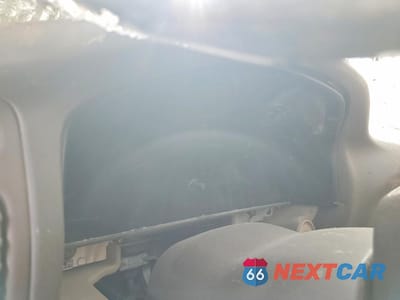 Zdjęcie 9 z 13 samochodu: 2000 LEXUS LX 470 BASE VIN:JT6HT00W0Y0087884 - miniatura