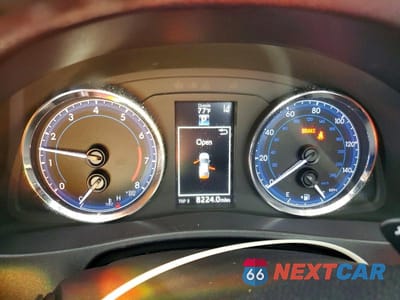 Zdjęcie 9 z 13 samochodu: 2017 TOYOTA COROLLA VIN:2T1BURHE0HC763901 - miniatura