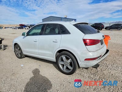 Drugie zdjęcie samochodu z przodu: 2015 AUDI Q3 PRESTIGE VIN:WA1GFCFS6FR004897 - miniatura