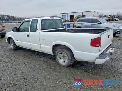 Drugie zdjęcie samochodu z przodu: 2000 CHEVROLET S TRUCK S10 VIN:1GCCS19W8Y8135972 - miniatura