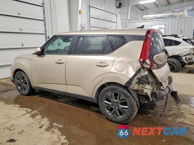 Drugie zdjęcie samochodu z przodu: 2020 KIA SOUL EX VIN:KNDJ33AUXL7113724 - miniatura