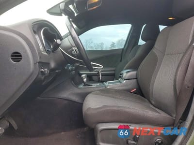 Zdjęcie 7 z 12 samochodu: 2016 DODGE CHARGER R/T VIN:2C3CDXCT5GH276510 - miniatura