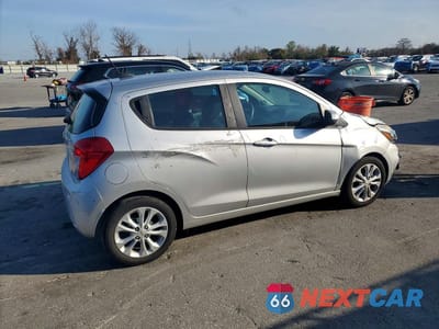 Trzecie zdjęcie samochodu z tyłu: 2020 CHEVROLET SPARK 1LT VIN:KL8CD6SA5LC444562 - miniatura