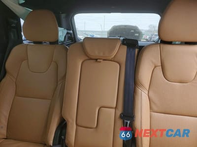 Zdjęcie 10 z 12 samochodu: 2021 VOLVO XC90 T6 INSCRIPTION VIN:YV4A22PL6M1698816 - miniatura