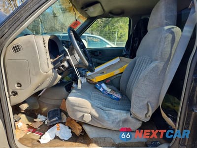 Zdjęcie 7 z 12 samochodu: 2000 CHEVROLET S TRUCK S10 VIN:1GCCT19W0Y8118922 - miniatura