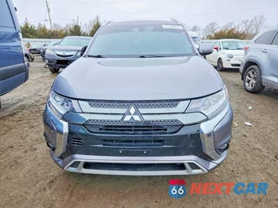 Piąte zdjęcie samochodu w środku: 2022 MITSUBISHI OUTLANDER PHEV SEL VIN:JA4J2VA7XNZ030773 - miniatura