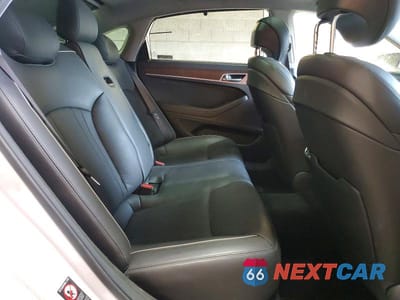 Zdjęcie 10 z 11 samochodu: 2018 GENESIS G80 3.8 VIN:KMHGN4JE3JU238089 - miniatura