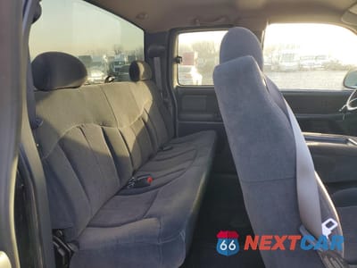 Zdjęcie 10 z 12 samochodu: 2001 CHEVROLET SILVERADO K1500 VIN:2GCEK19T411182729 - miniatura