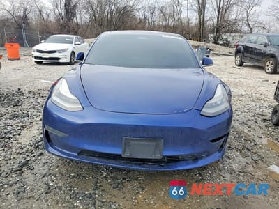 Piąte zdjęcie samochodu w środku: 2019 TESLA MODEL 3 VIN:5YJ3E1EA1KF299492 - miniatura
