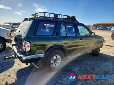 Trzecie zdjęcie samochodu z tyłu: 1996 NISSAN PATHFINDER LE VIN:JN8AR05Y0TW042988 - miniatura