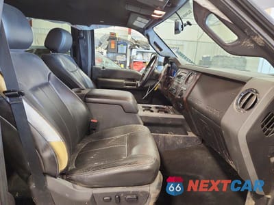 Piąte zdjęcie samochodu w środku: 2012 FORD F450 SUPER DUTY VIN:1FT8W4DT1CEC91628 - miniatura