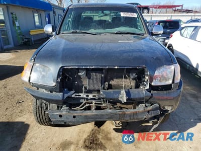 Piąte zdjęcie samochodu w środku: 2004 TOYOTA TUNDRA SR5 VIN:5TBDT44144S450345 - miniatura