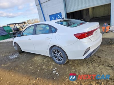 Drugie zdjęcie samochodu z przodu: 2023 KIA FORTE LXS VIN:3KPF24AD7PE690702 - miniatura